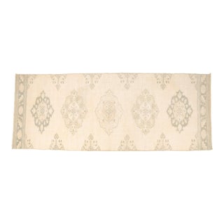1960s Neutral Modern Farmhouse Decor Rug For Sale