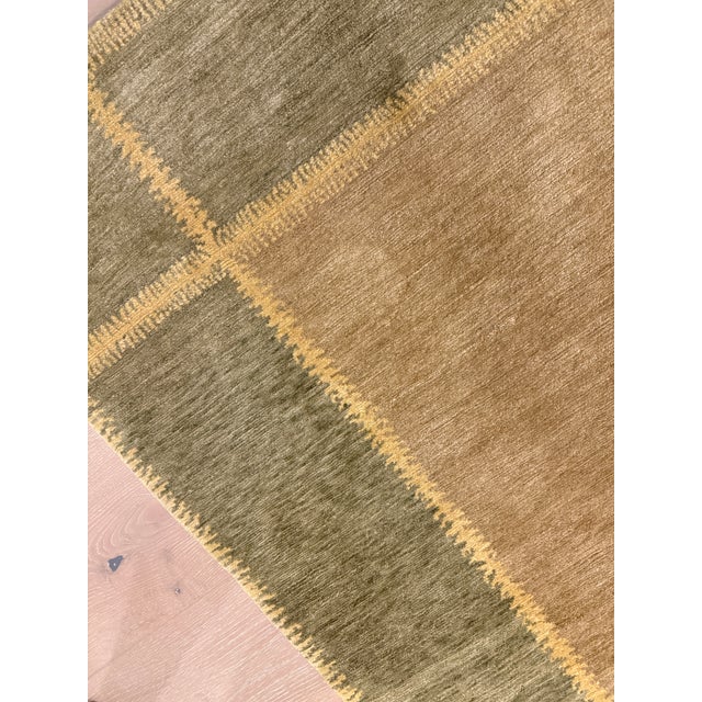 Odegard Rug 9x 12 For Sale - Image 4 of 6