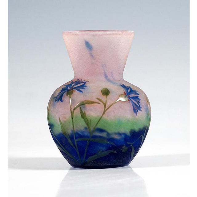 Art Nouveau Cameo Vase from Daum Nancy, France, 1910 For Sale - Image 3 of 7