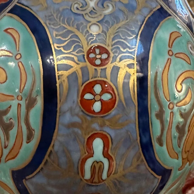 Ceramic Late 19th Century Triple Gourd Meiji Era Lidded Imari Vessel For Sale - Image 7 of 9