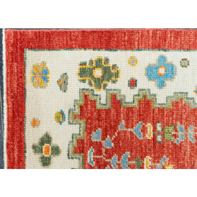 Turkish Oushak Rug 4'9" x 6'6" #19529 For Sale - Image 4 of 8