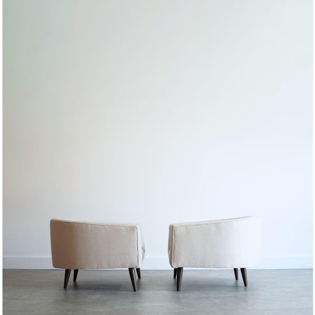 MCM Low Profile Barrel Back Lounge Chairs, C. 1950s For Sale In New York - Image 6 of 9