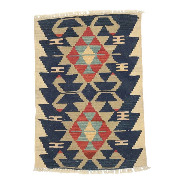 Vintage Persian Shiraz Kilim Rug - 02'00 X 02'11 For Sale