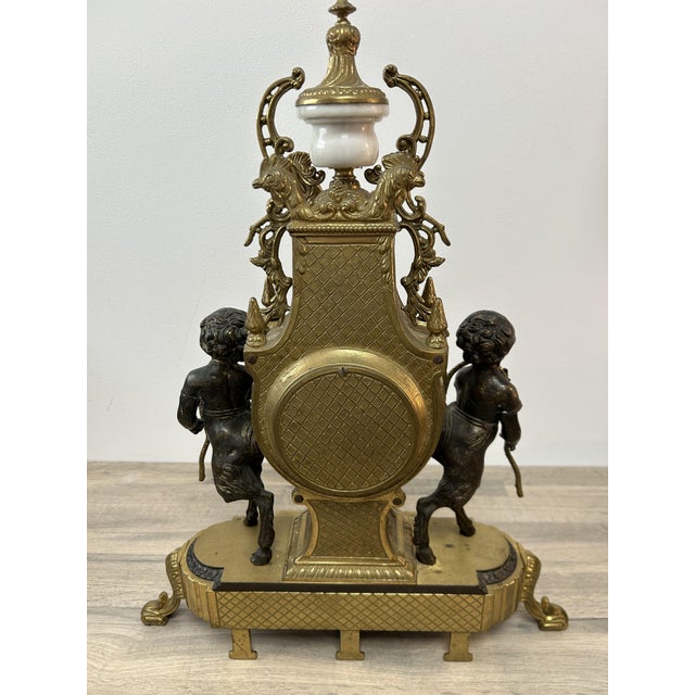 Imperial Lyre-Shaped Pendulum in Bronze For Sale - Image 3 of 6