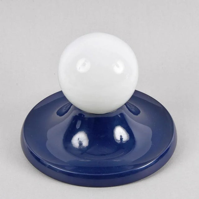Mid-Century Italian Blue Metal Light Ball Sconce by Achille Castiglioni for Flos, 1960s For Sale - Image 11 of 18
