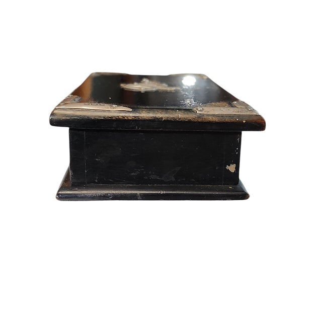 Mid 19th Century 1897 Hallmarked English Silver Top Pin Box For Sale - Image 5 of 8
