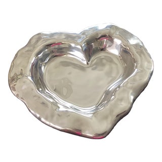 1960s Mid-Century Modern Polished Pewter Abstract Heart Shaped Dish For Sale