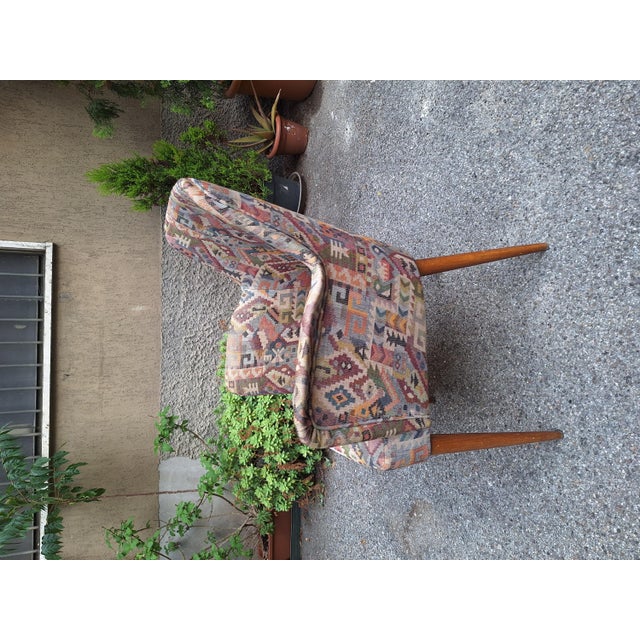 Brown Armchair with Tapered Wooden Legs and Fabric by Osvaldo Borsani for Cassina, 1940s For Sale - Image 8 of 11