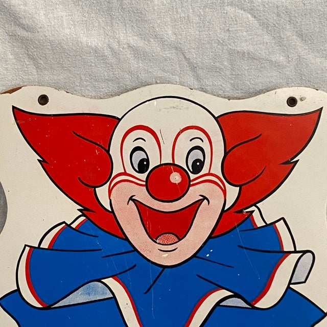 Bozo the Clown Child’s Coat Rack 1960s Copyright Larry Harmon Picture Corp. For Sale - Image 4 of 17