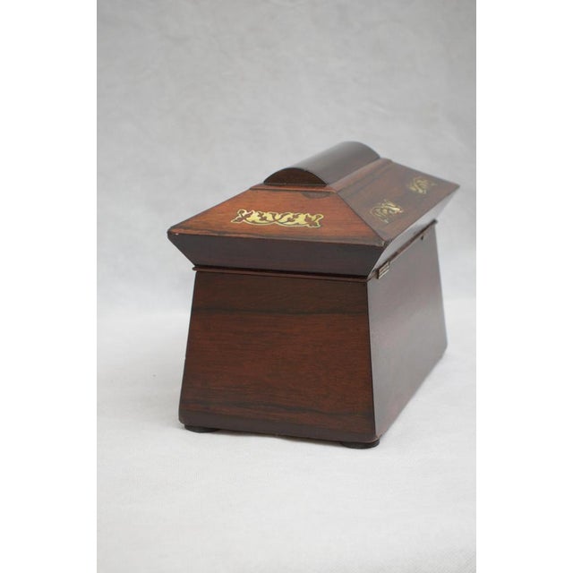 Regency Sarcophagus Jewellery Box in Rosewood, 1820 For Sale - Image 6 of 10