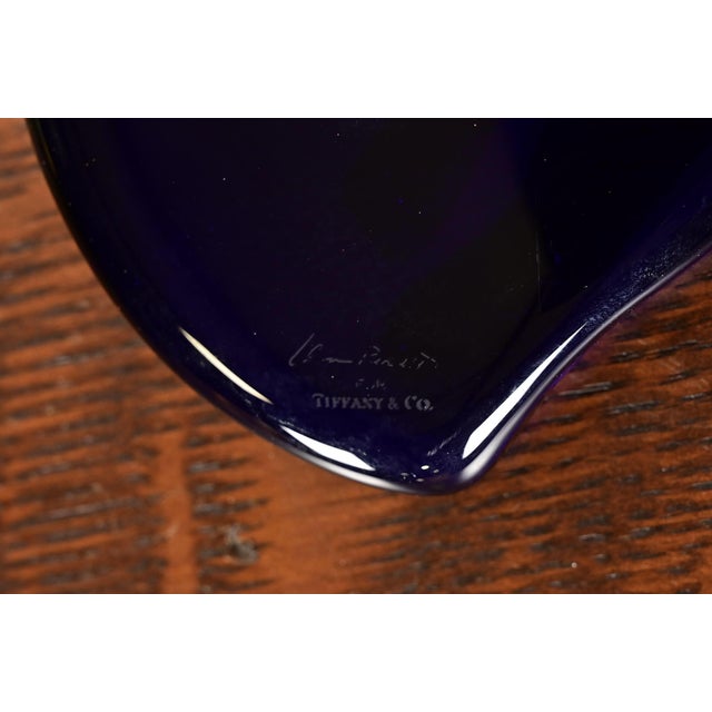 Blue Elsa Peretti for Tiffany & Co. Cobalt Blue Murano Glass Heart Shaped Paperweight For Sale - Image 8 of 10