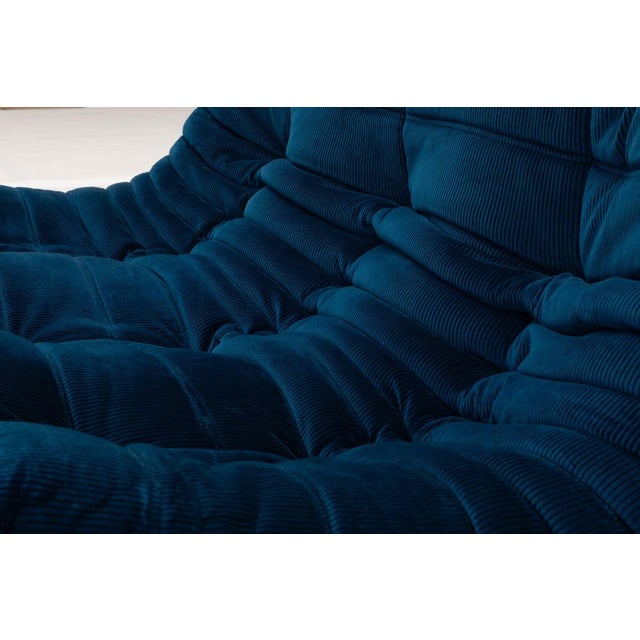 Togo Three-Seater Sofa in Dark Blue Tissue by Michel Ducaroy for Ligne Roset For Sale - Image 13 of 18