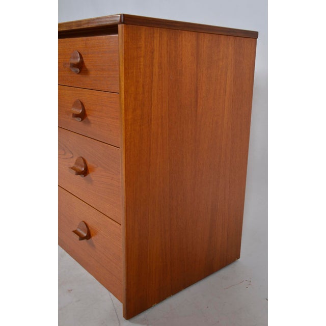 Mid-Century Teak Cantata Chest of 8 Drawers by Ron Carter for Stag, United Kingom, 1960s For Sale - Image 12 of 18