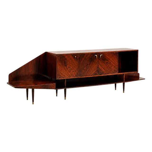 Brazilian Modern Credenza by Giuseppe Scapinelli in Brazilian Rosewood, Brazil, 1950s For Sale