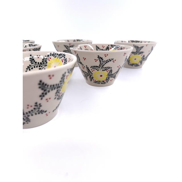 Ceramic Hand-Painted Bat Trang Vietnamese Ceramic Bowls With Yellow Floral Motifs and Chopstick Rests - Set of 6 For Sale - Image 7 of 12