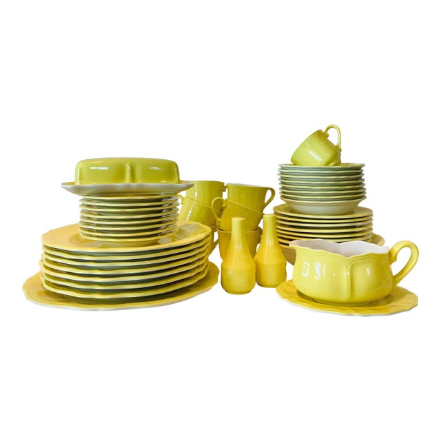 Circa 1960 Federalist Pattern No. 4236 Ironstone Lemon Yellow Dinnerware Set – 46 Pieces For Sale