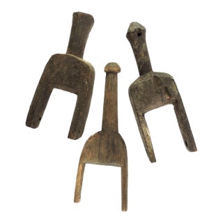 Early 20th Century 3 Guro or Dan Heddle Pulleys Côte d'Ivoire For Sale