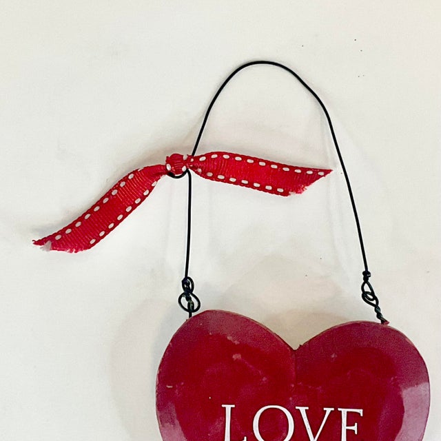 Wood 1980s Vintage Boho Chic Arts & Crafts Valentine “Love X O X O” Door Knob Hanger. For Sale - Image 7 of 8