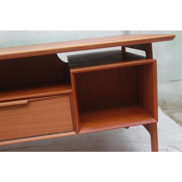 Vintage Teak Desk by Gunni Omann for Omann Jun, 1965 For Sale - Image 10 of 17