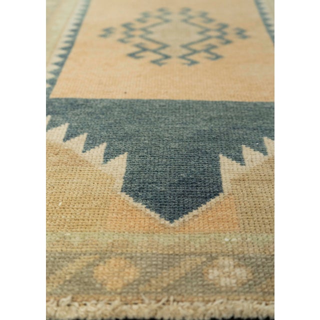 Turkish Turkish Mini Rug Oriental Hand Knotted Vintage Rug 1'7" x 1'8" #21155 For Sale - Image 3 of 8
