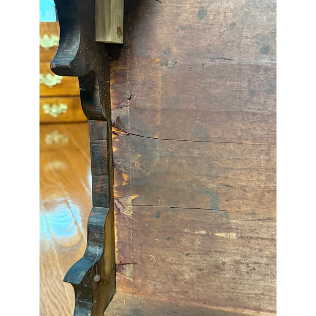 18th Century New England Chippendale Tiger Maple Slant-Front Desk, C. 1760–1780 For Sale - Image 18 of 18