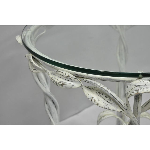 Vintage Italian Hollywood Regency Iron Leafy Scroll Round Occasional Side Table For Sale - Image 10 of 14