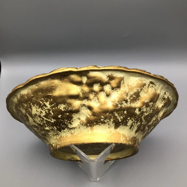 Italian Gold and White Florentine Woven Wicker Ceramic Fruit Bowl For Sale - Image 4 of 13
