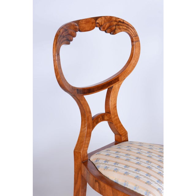 Wood Biedermeier Dining Chairs in Oak and Walnut, Vienna, Austria, 1820s, Set of 4 For Sale - Image 7 of 11