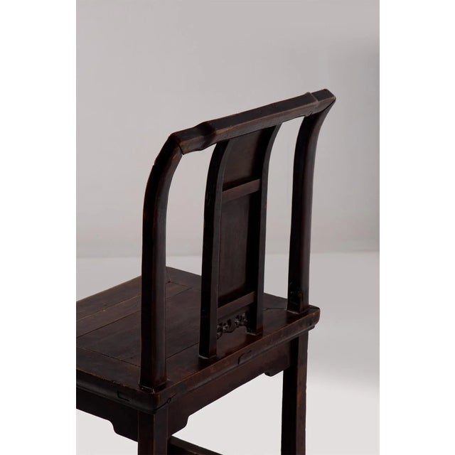 This chair from the late Ming dynasty represents an exceptional example of the art and craftsmanship that characterize the...