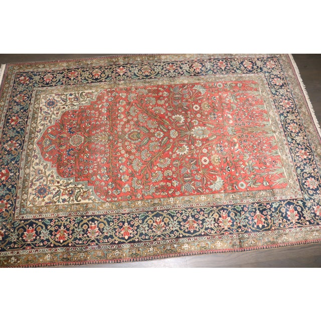 19th Century Mohtasham Prayer Rug - 4'4" x 6'7" For Sale - Image 10 of 12