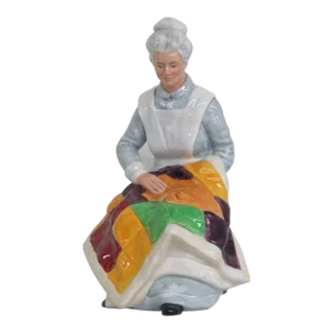 Royal Doulton Eventide HN2814 English Bone China Porcelain Figurine