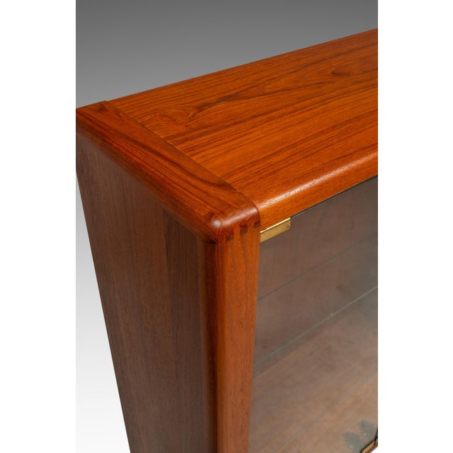 Danish Mid-Century Modern Display Case / Cabinet Topper in Teak W/ Glass Doors & Adjustable Shelves Attributed to D-Scan, C. 1980s For Sale - Image 13 of 14