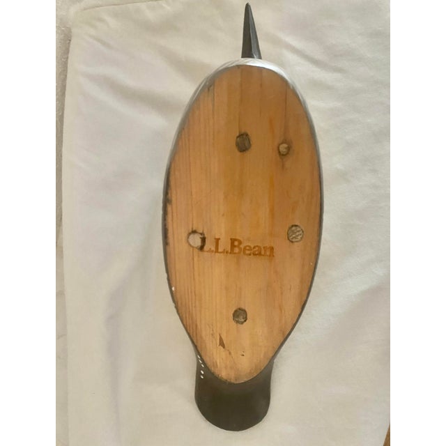 American Loon Carving L. L. Bean Vintage Stunningly Exquisite Waterfowl Wooden Decorative Decoy Folk Art Statue "Mint" Excellent Condition For Sale - Image 3 of 18