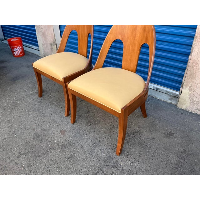 1990s Vintage Spoonback Chairs - A Pair For Sale In San Diego - Image 6 of 9