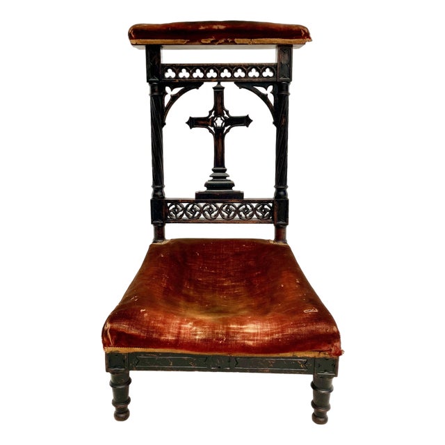 19th Century Gothic Revival Prie-Dieu Prayer Chair With Carved Cross and Velvet Upholstery For Sale