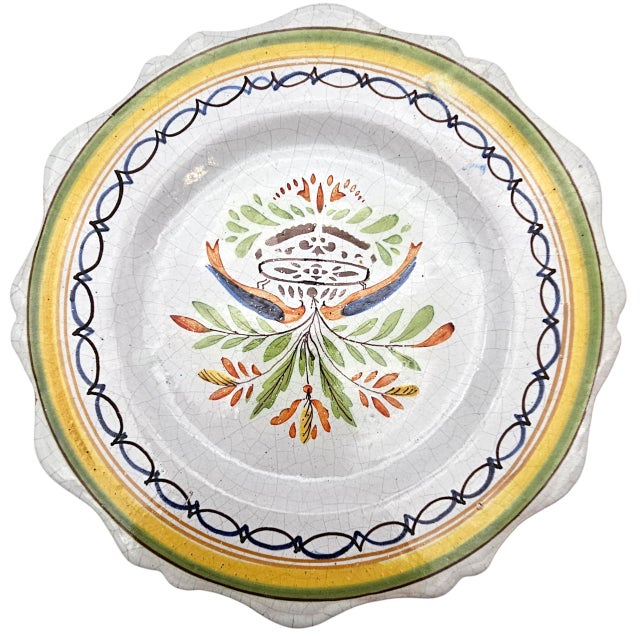French 19th-Century French Provincial Faience Hand-Painted Scalloped Plate, Folk Bouquet For Sale - Image 3 of 11