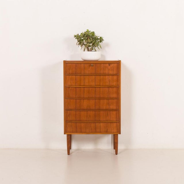 Mid-Century Modern Danish Teak Chest of Drawers, 1960s For Sale - Image 3 of 13