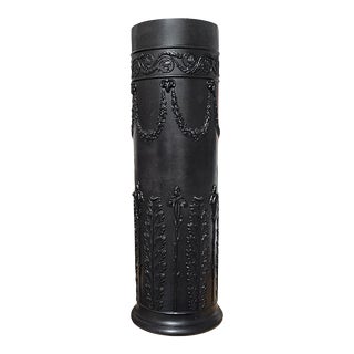 Large Early 19th Century Wedgwood Basalt Vase For Sale