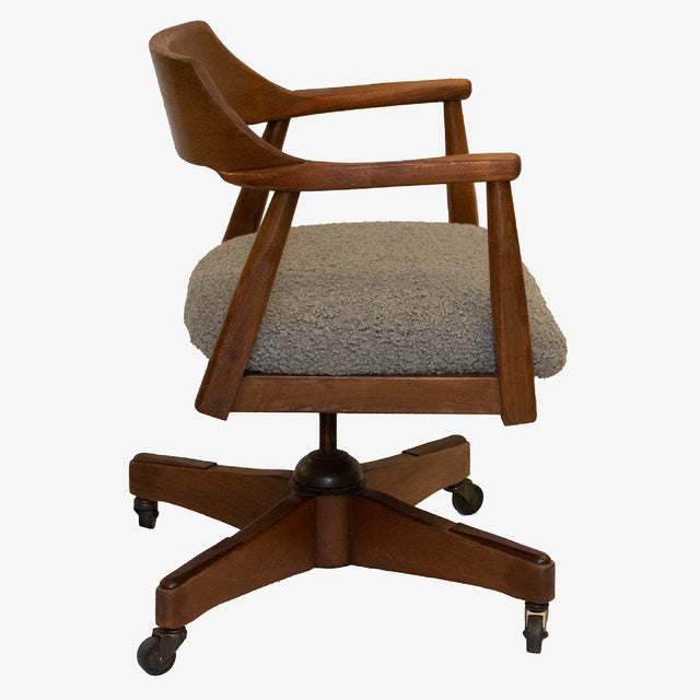 Mid-Century Modern Jasper Furniture Walnut Desk Chair in Grey Faux Shearling Bouclé For Sale - Image 3 of 8