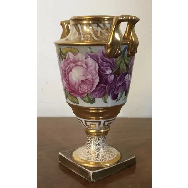 Antique Early 19th Century English Regency Coalport Porcelain Vase Painted with Flowers & Rich Gilding For Sale In New York - Image 6 of 13