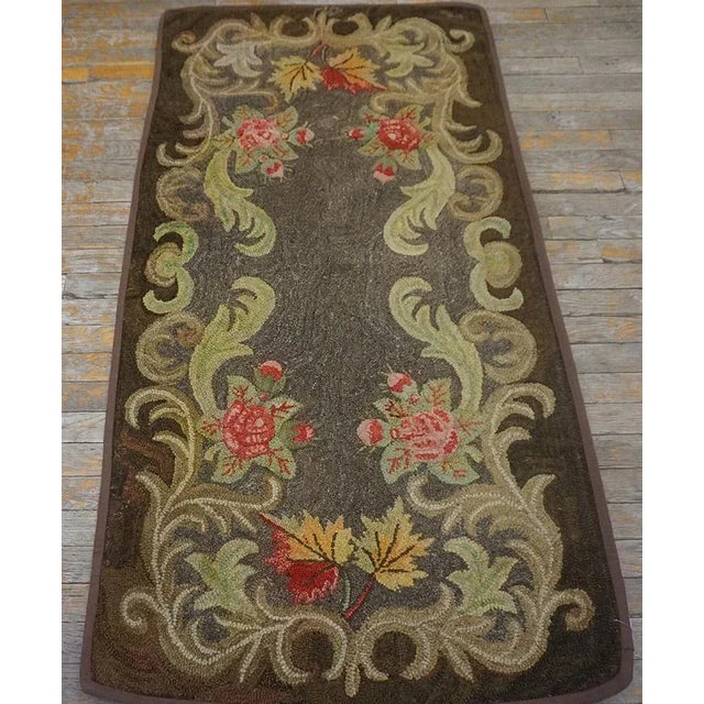1920s American Hooked Rug ( 2' 8' 'x 5' 2'' - 82 x 158 cm ) General Rug Type: North & South American Specific Rug Type:...