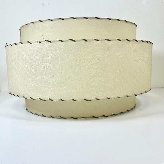 Mid-Century Modern 1940s Vintage Boho Chic Arts & Crafts 3 Tier Fiberglass Lamp Shade. For Sale - Image 3 of 11