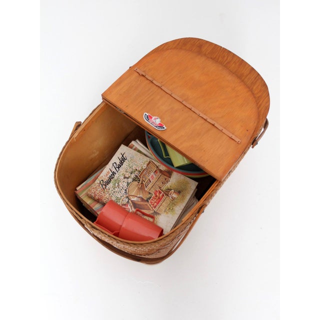 Mid-Century Redmon Picnic Basket Set For Sale - Image 16 of 18