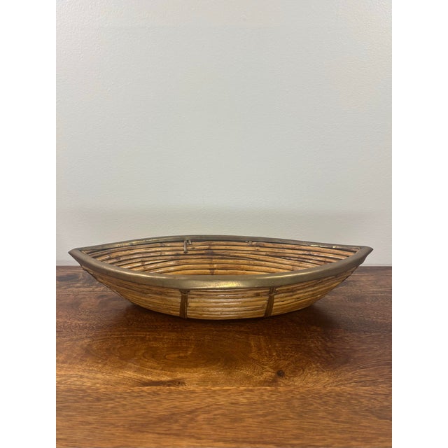 Mid 20th Century 1950s Italian Riviera Sculptural Rattan Bowl With Solid Brass Trim For Sale - Image 5 of 10