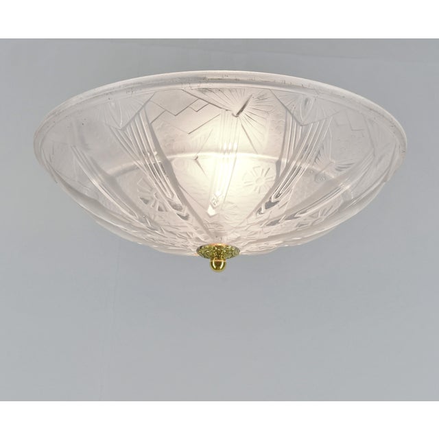 French art deco flush mount by Muller frères A beautiful French art deco flush mount with a domed bowl by Muller freres in...