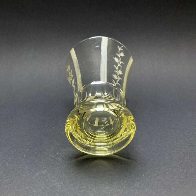 1930s 1930s Art Deco Bohemian Drinking Set With Pitcher Set- 7 Pieces For Sale - Image 5 of 9