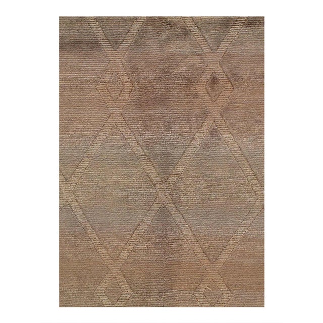 Modern Tibetan Rug. 100% Lamb's Wool. The modern style of this rug will give your room a contemporary accent.