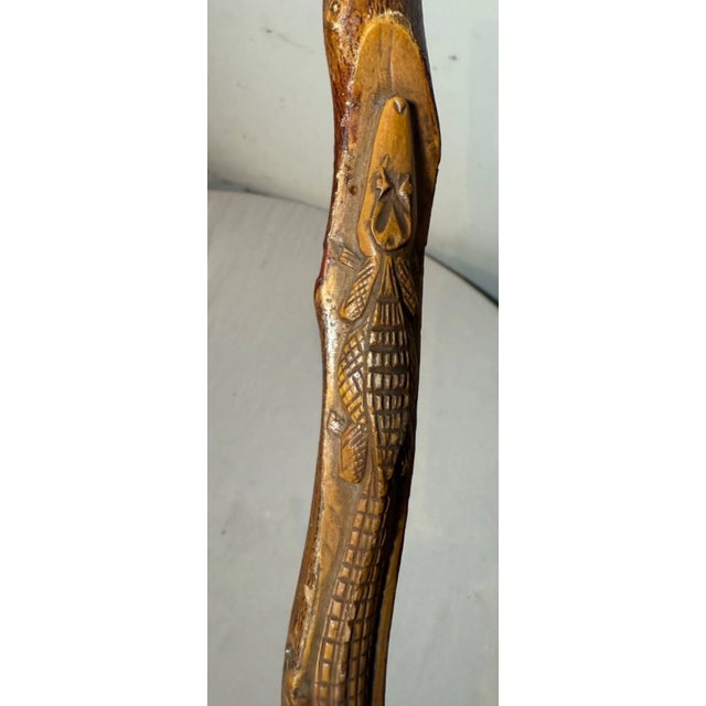 Wood Antique 19th Century Hand Carved Wood Folk Art Alligator Walking Stick Cane For Sale - Image 7 of 14