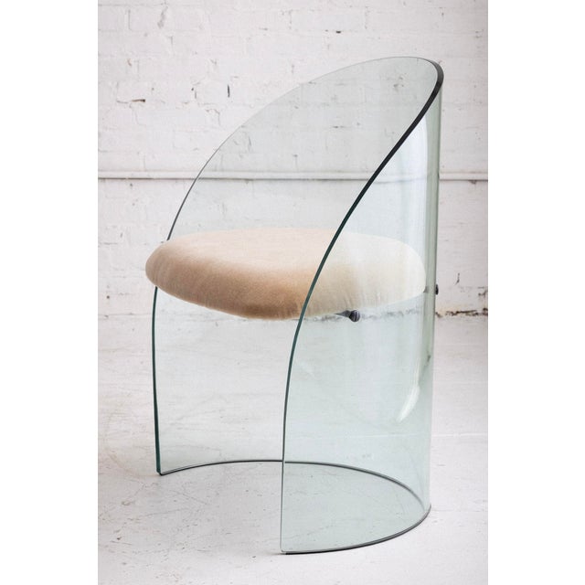 Transparent Sculptural Glass Chair by Fiam Italia For Sale - Image 8 of 11