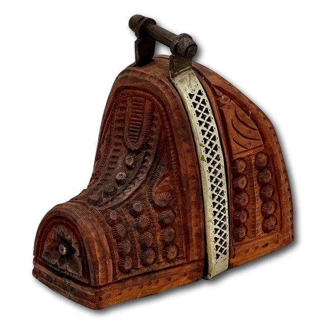 Outstanding Original Pair of Antique Spanish Colonial Hand Carved Wood & Wrought Iron Bedoya Stirrups - Circa 1800s For Sale - Image 4 of 18